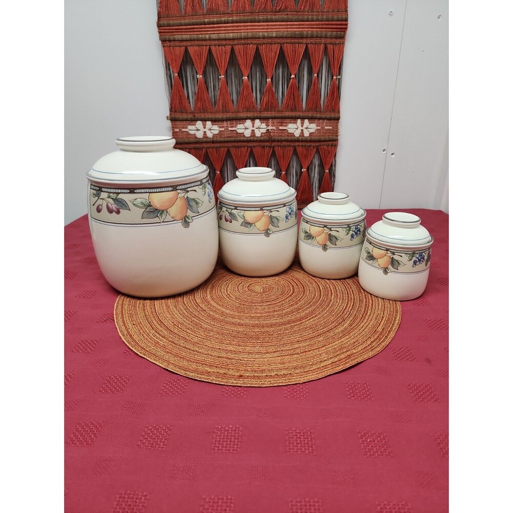 Mikasa Intaglio Garden Harvest Cannister Set Of 4 Peaches, Plums & Berries EUC